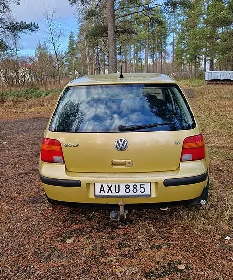 Volkswagen Golf 4 1998 photo 3