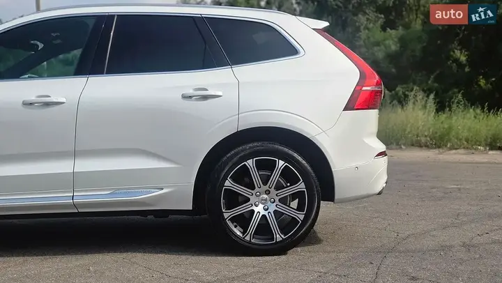 Volvo Xc60 2018 photo 4