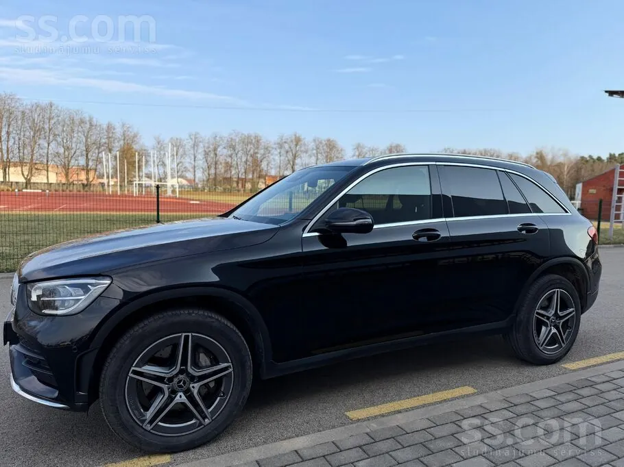 Mercedes-Benz Glc 300De 2022 photo 3