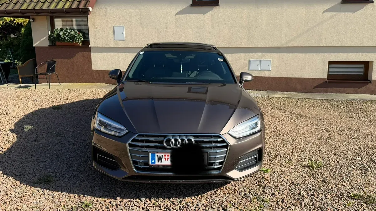 Audi A5 2018 photo 2
