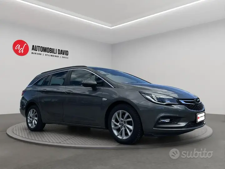 Opel Astra 2019 photo 2