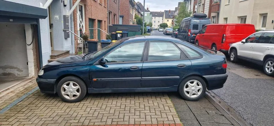 Renault Laguna