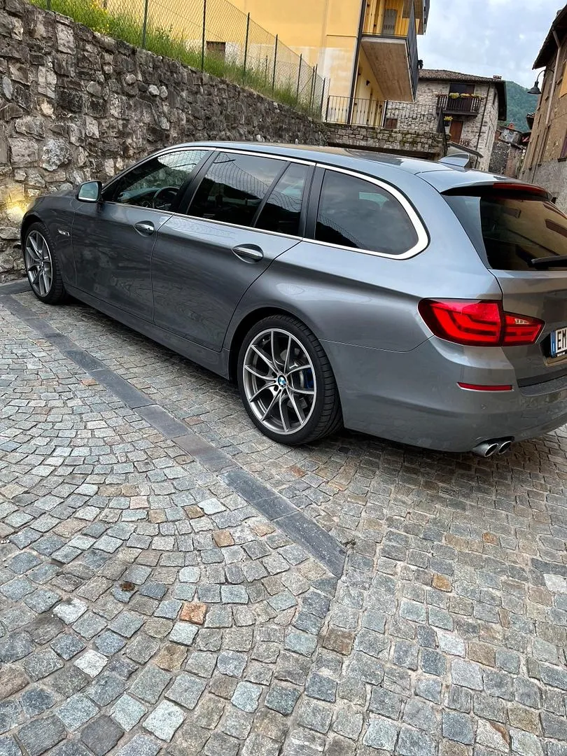 BMW 525D 2012 photo 3