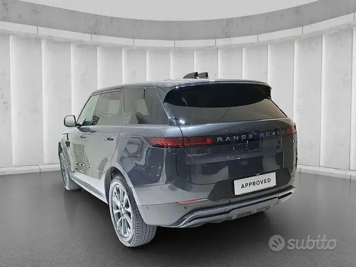 Land Rover Range Rover Sport 2023 photo 2