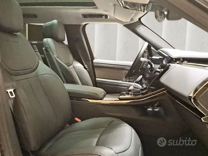 Land Rover Range Rover Sport 2023 photo 3