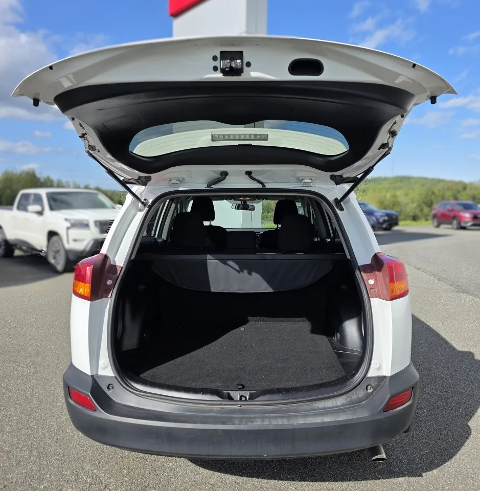 Toyota Rav4 2015 photo 5