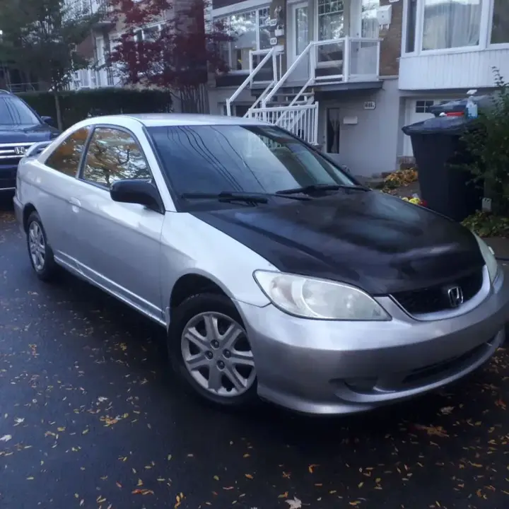 Honda Civic 2005 photo 2