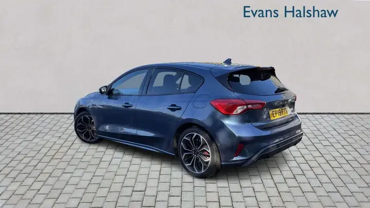Ford Focus 2019 photo 2