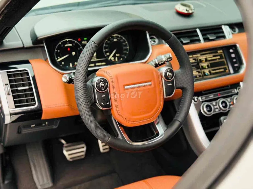 Land Rover Range Rover Sport 2014 photo 4