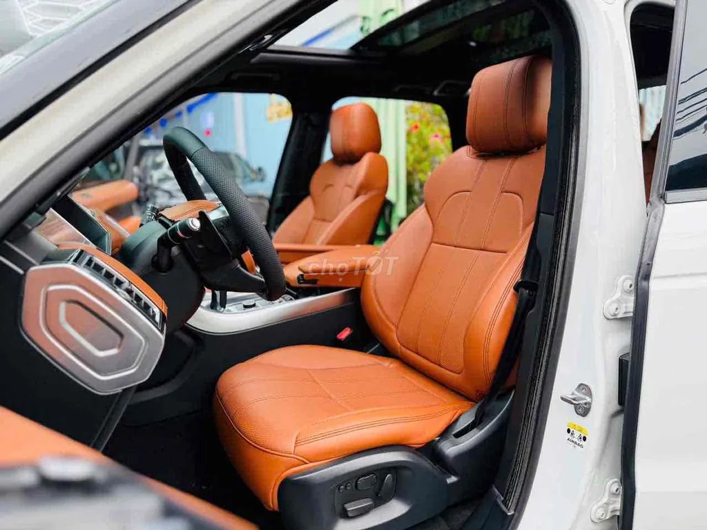 Land Rover Range Rover Sport 2014 photo 3