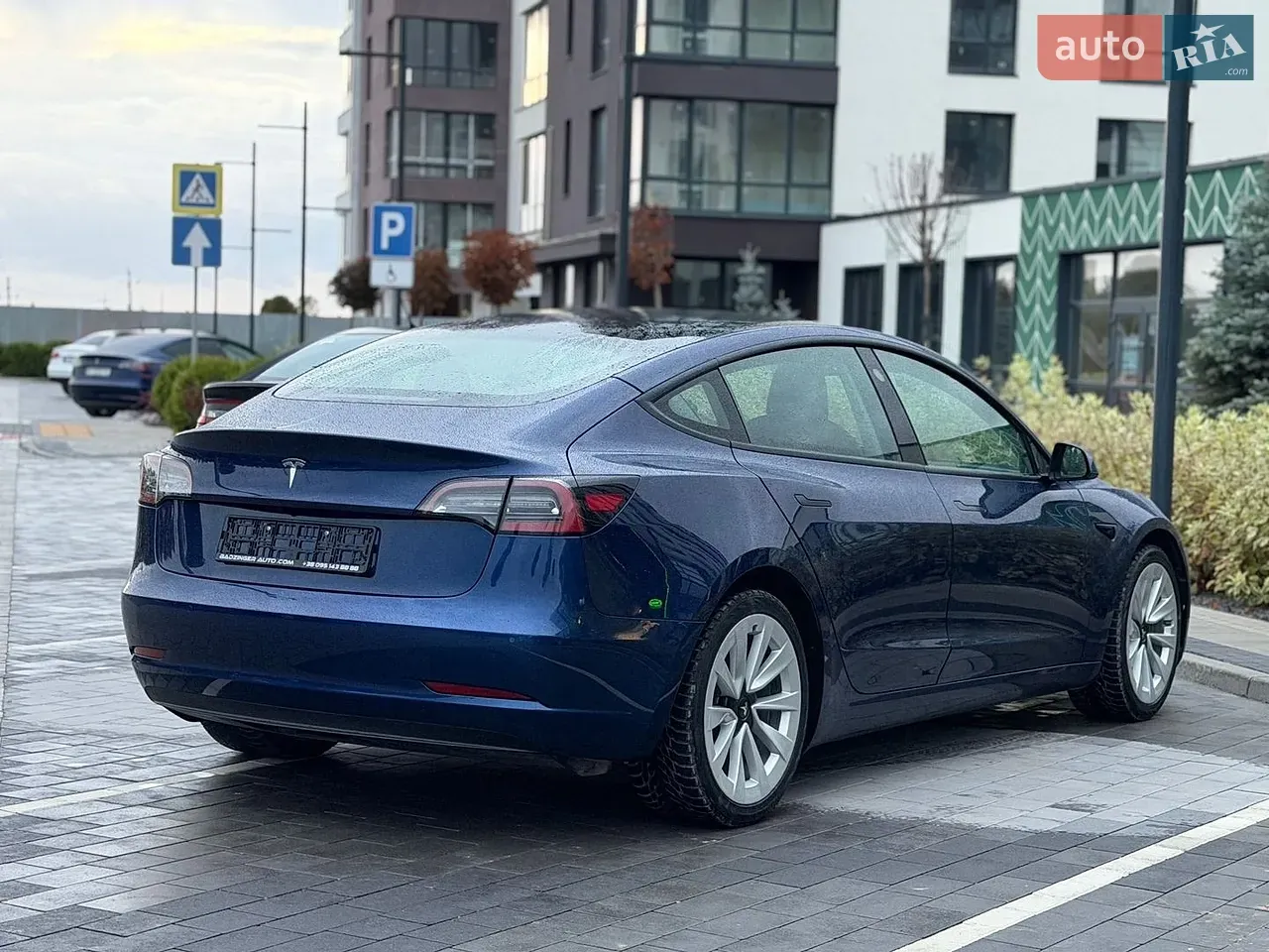 Tesla Model 3 2021 photo 4
