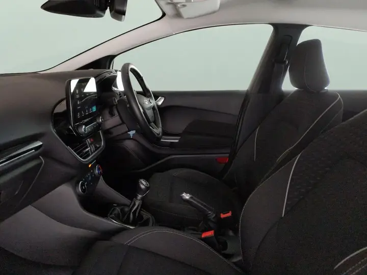 Ford Fiesta 2017 photo 4