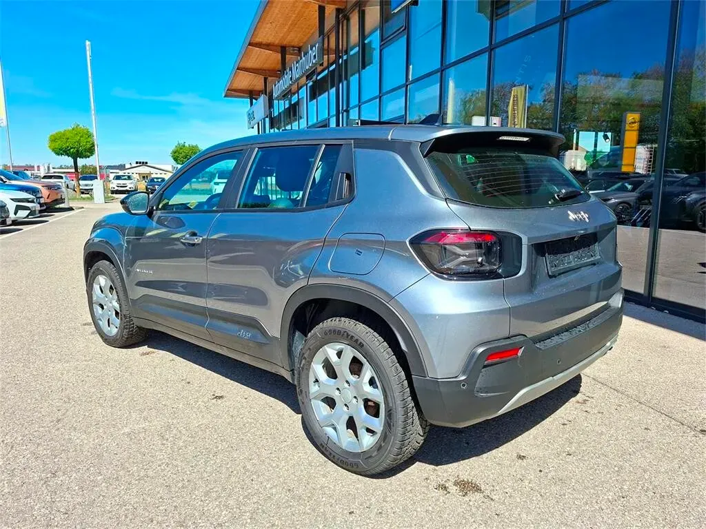 Jeep Avenger 2025 photo 3