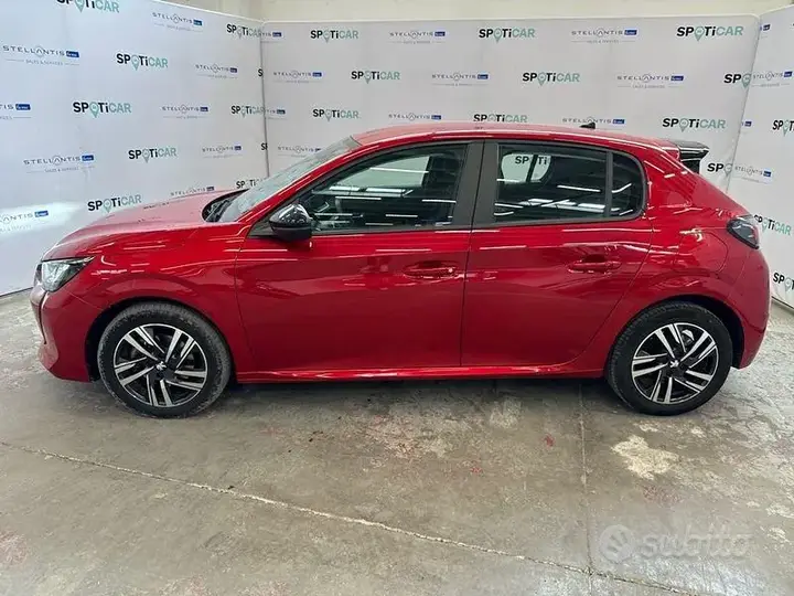 Peugeot 208 2023 photo 2