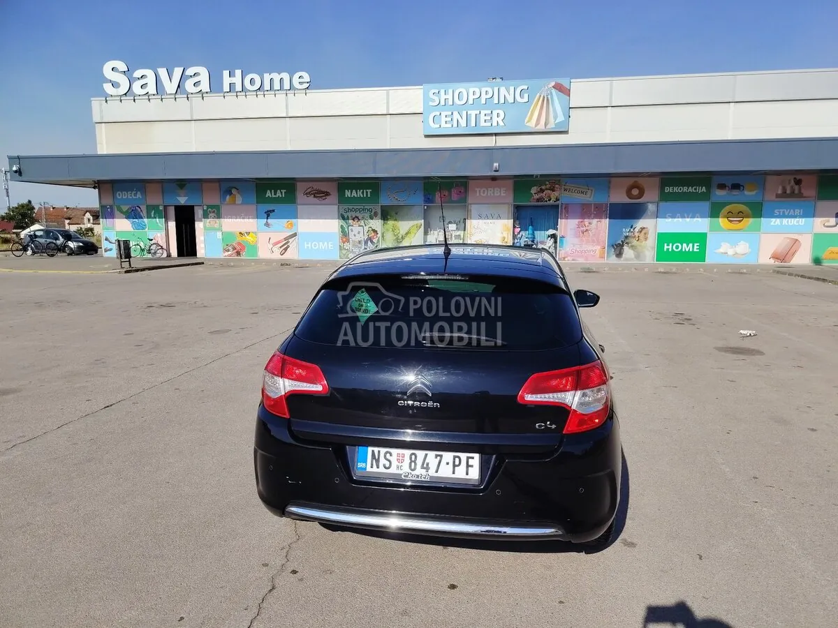 Citroen C4 2012 photo 2