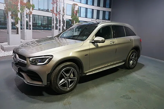 Mercedes-Benz Glc300 E 2020 photo 2