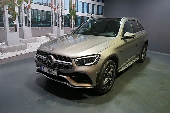 Mercedes-Benz Glc300 E 2020 photo 3