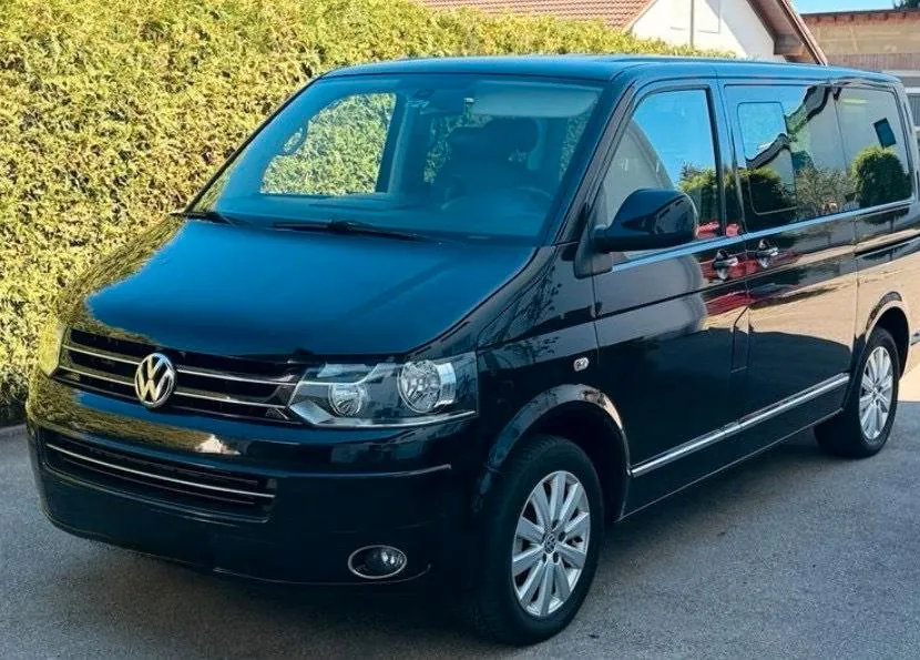 Volkswagen Multivan Highline T5