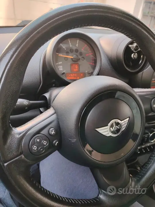 Mini Countryman 2016 photo 5