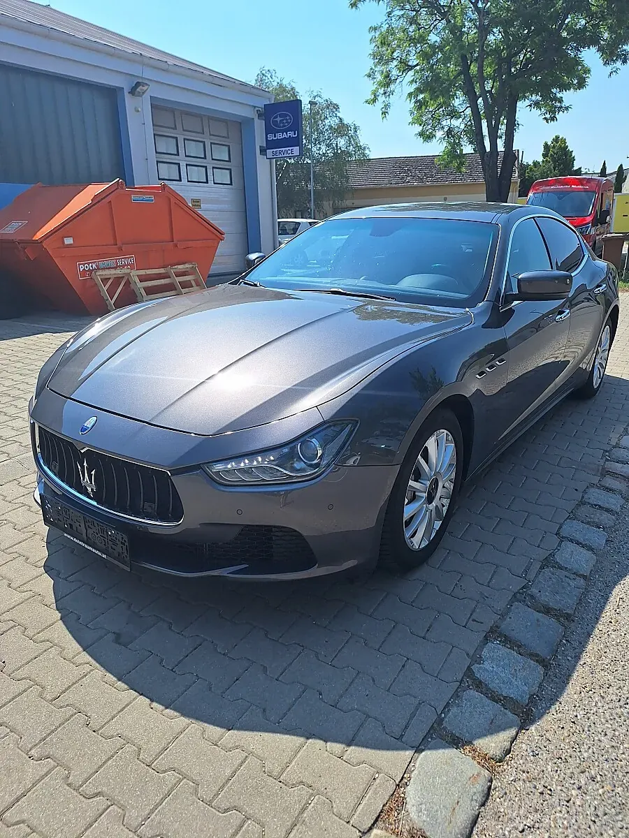 Maserati Ghibli 2014 photo 2
