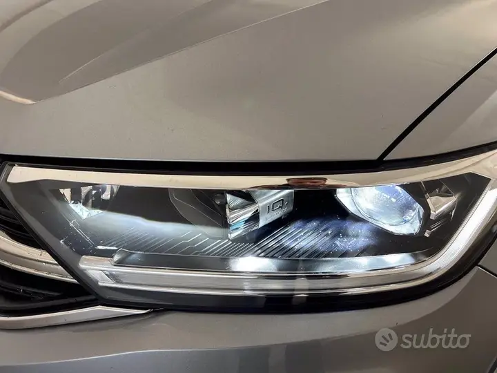 Volkswagen T-Roc 2024 photo 5
