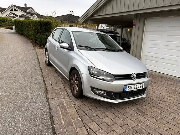 Volkswagen Polo 2011 photo 2