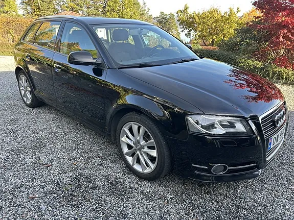 Audi A3 2012 photo 3