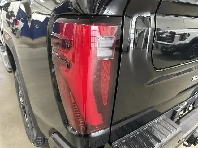 GMC Sierra 3500Hd 2026 photo 4