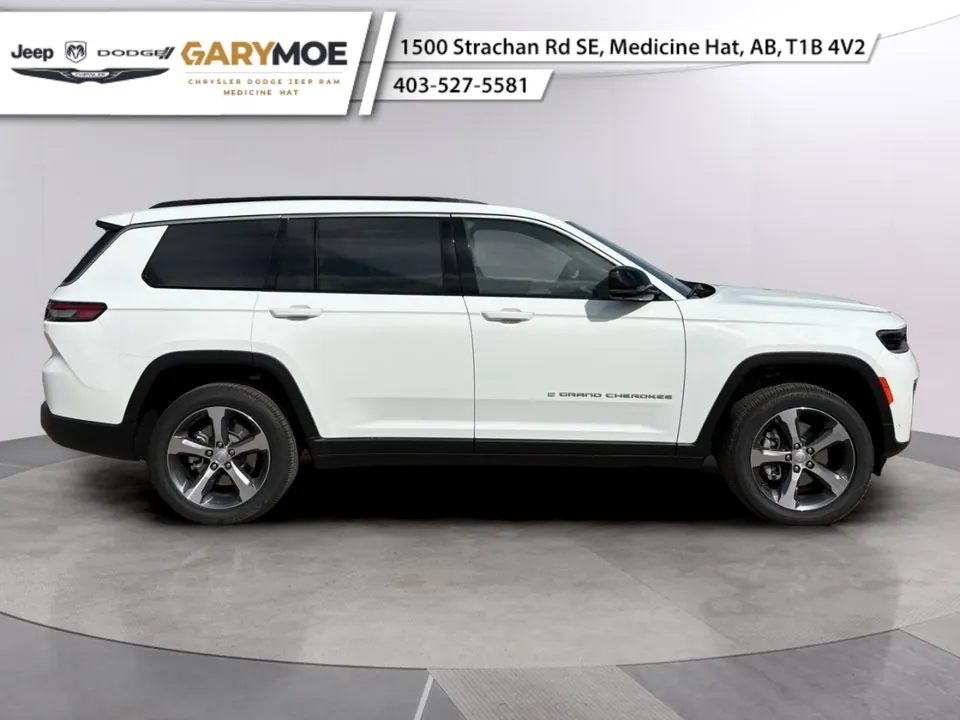 Jeep Grand Cherokee L 2026 photo 2