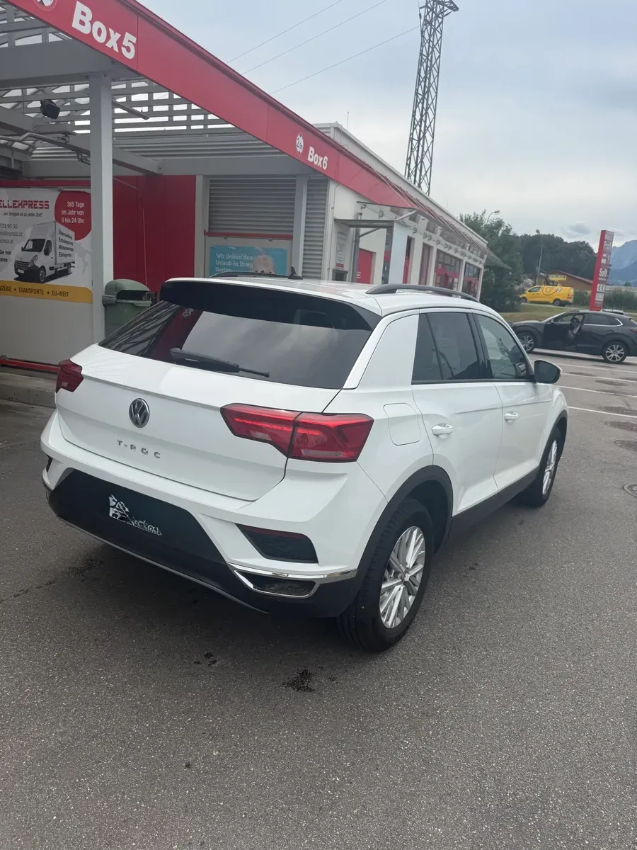 Volkswagen T-Roc 2018 photo 3