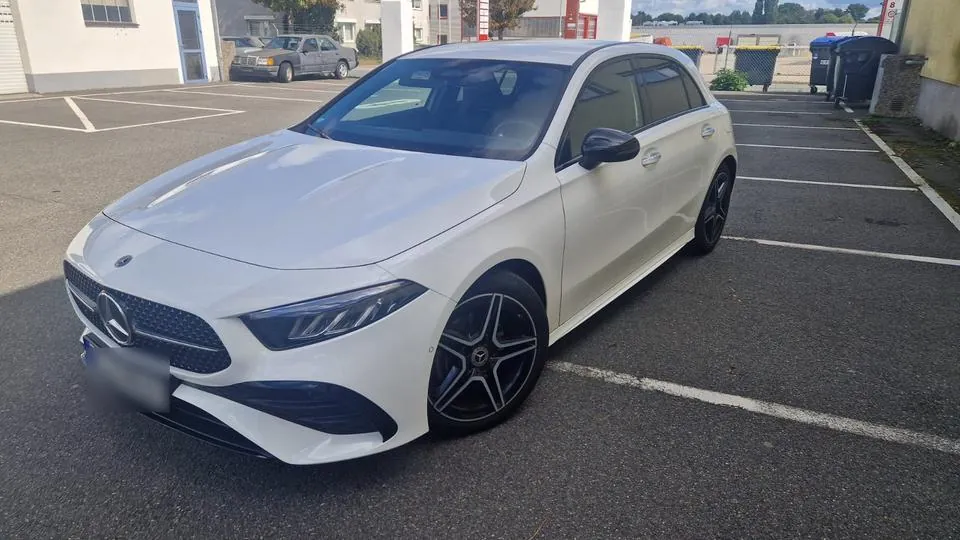 Mercedes-Benz A200D