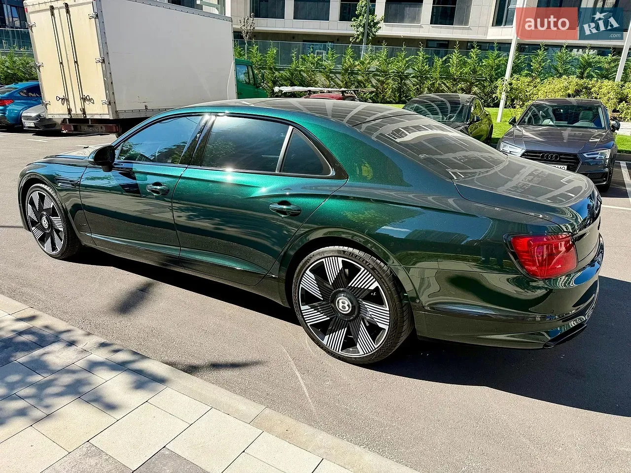 Bentley Flying Spur 2020 photo 5