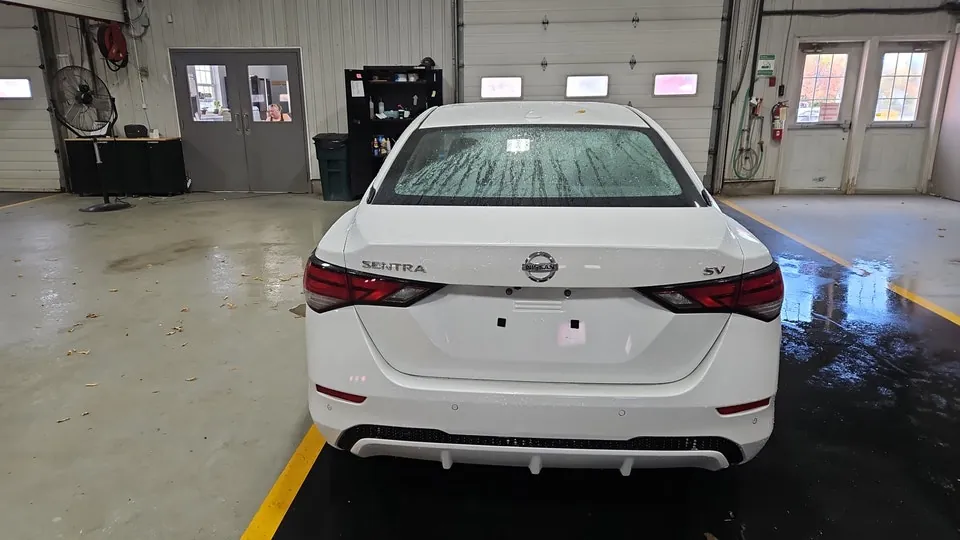 Nissan Sentra 2020 photo 4