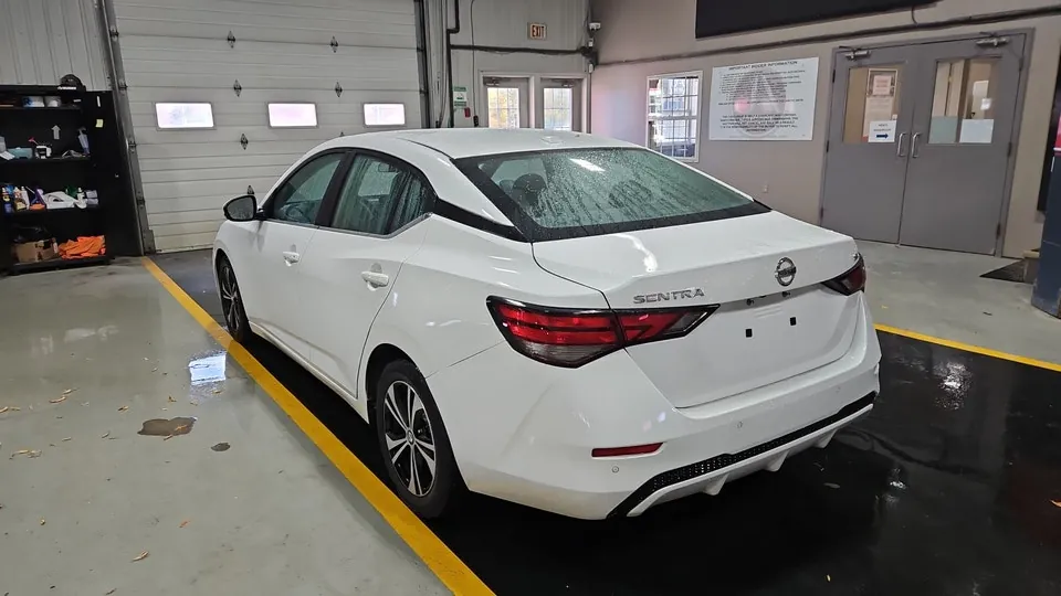 Nissan Sentra 2020 photo 3