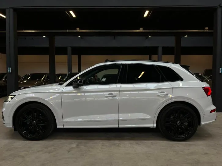 Audi Sq5 2018 photo 2