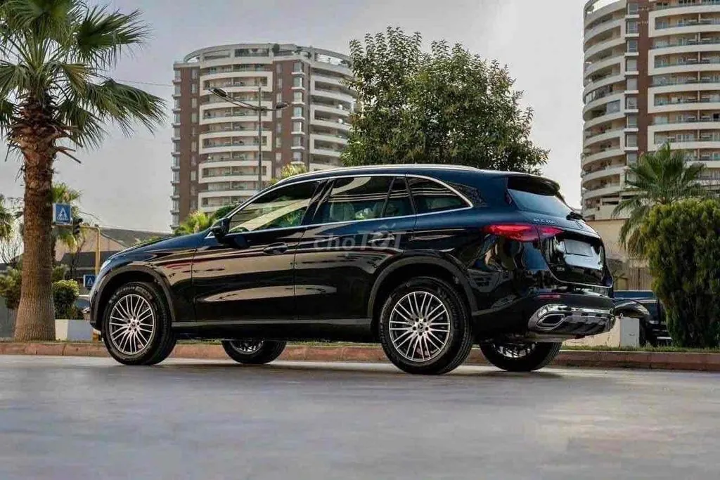 Mercedes-Benz Glc 2026 photo 2