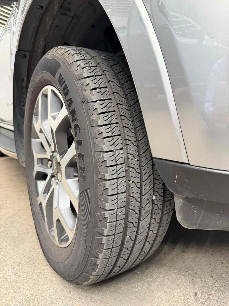 Ford Everest 2025 photo 5