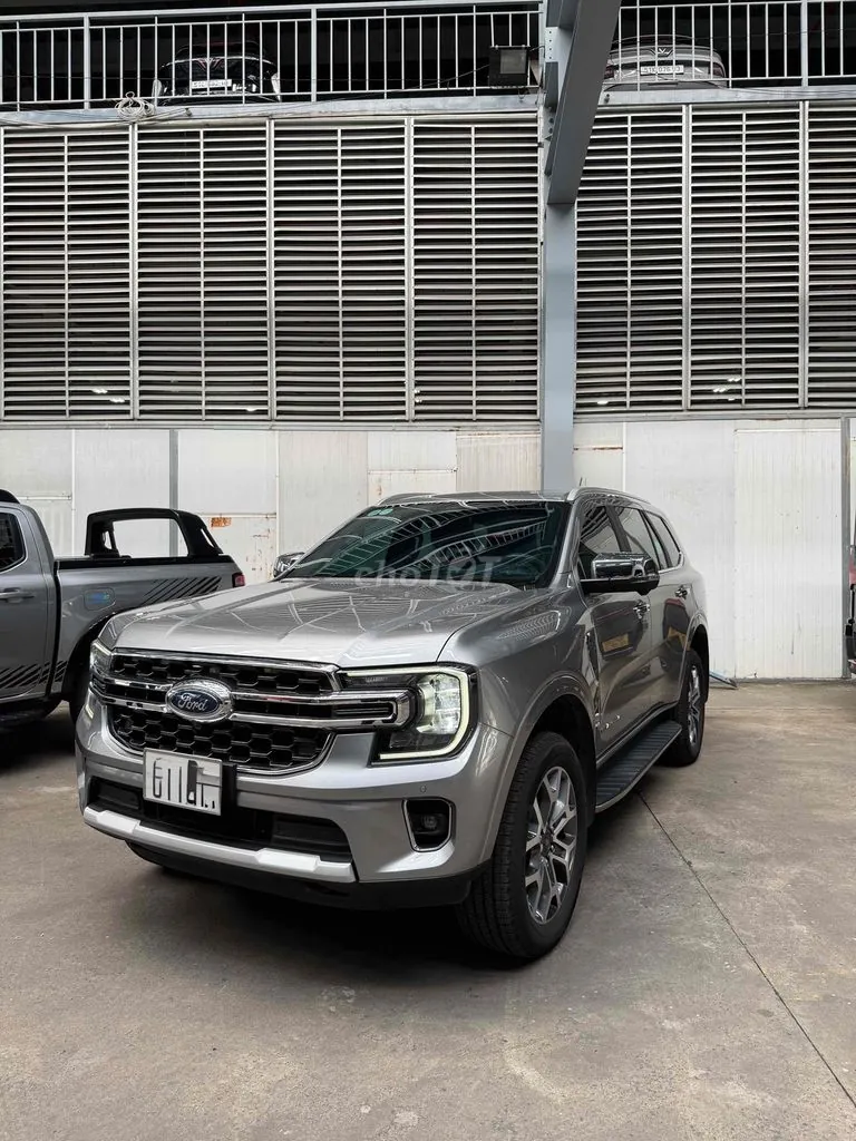 Ford Everest 2025 photo 2