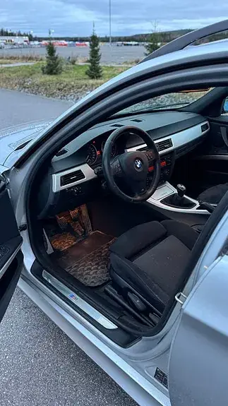 BMW 325I 2006 photo 5