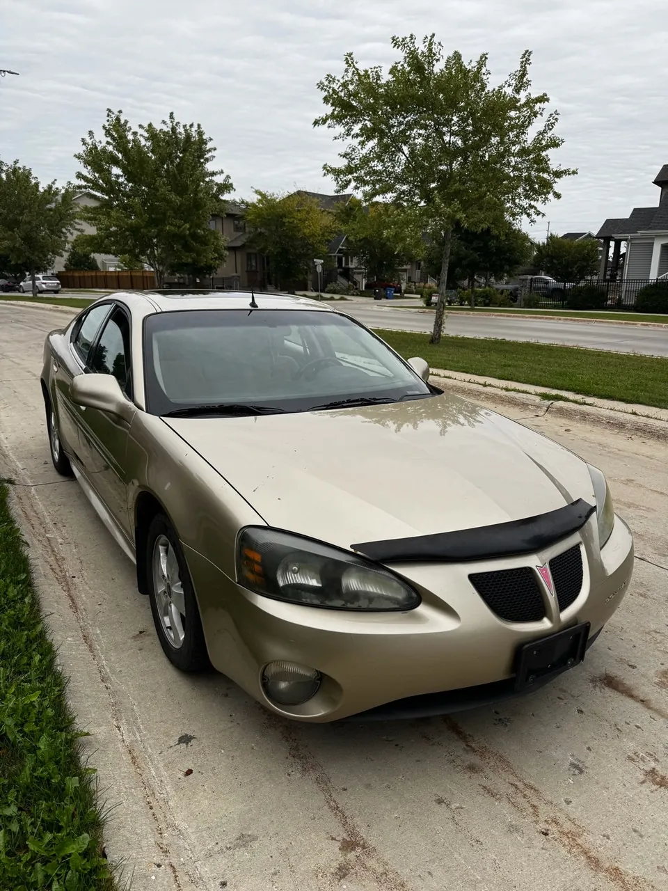 Pontiac Grand Prix 2005 photo 3