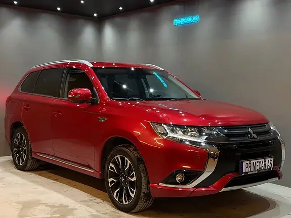 Mitsubishi Outlander 2016 photo 2