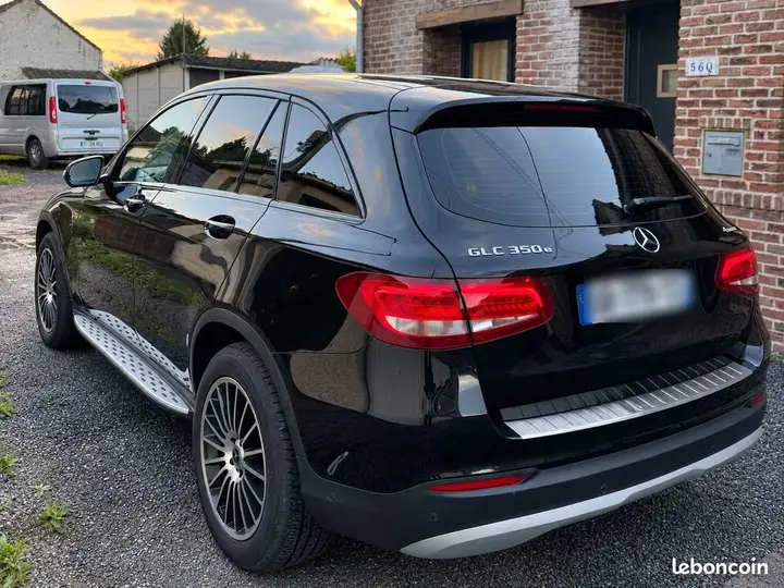 Mercedes-Benz Glc 2018 photo 3