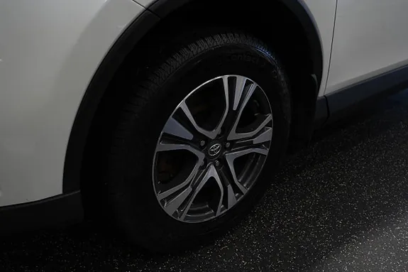 Toyota Rav4 2016 photo 3