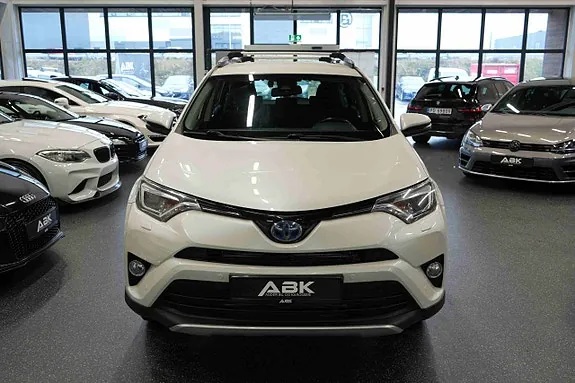 Toyota Rav4 2016 photo 4