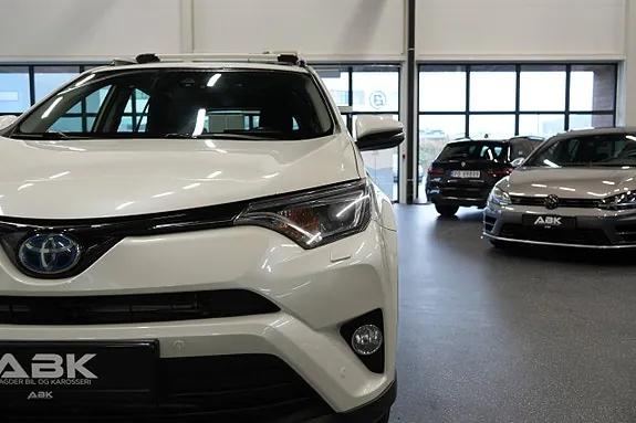 Toyota Rav4 2016 photo 5