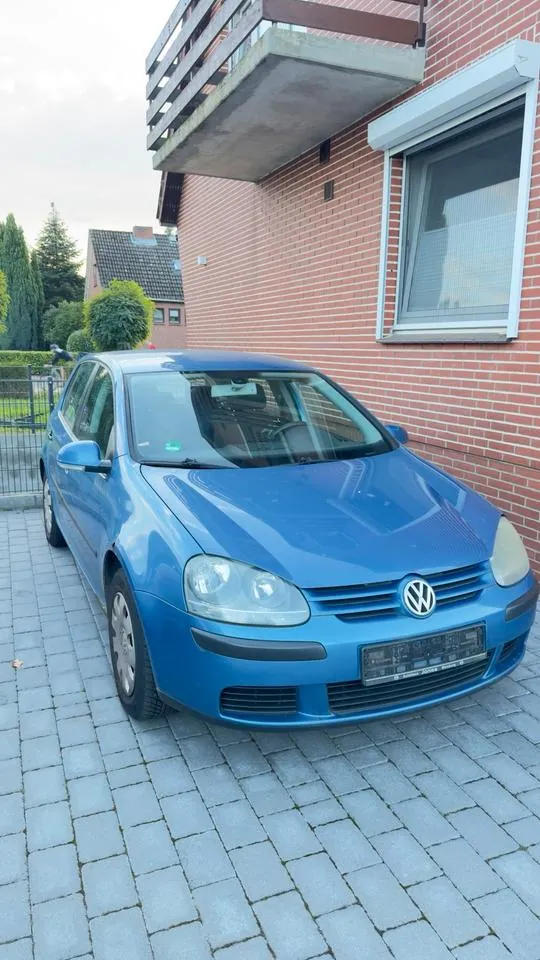 Volkswagen Golf V