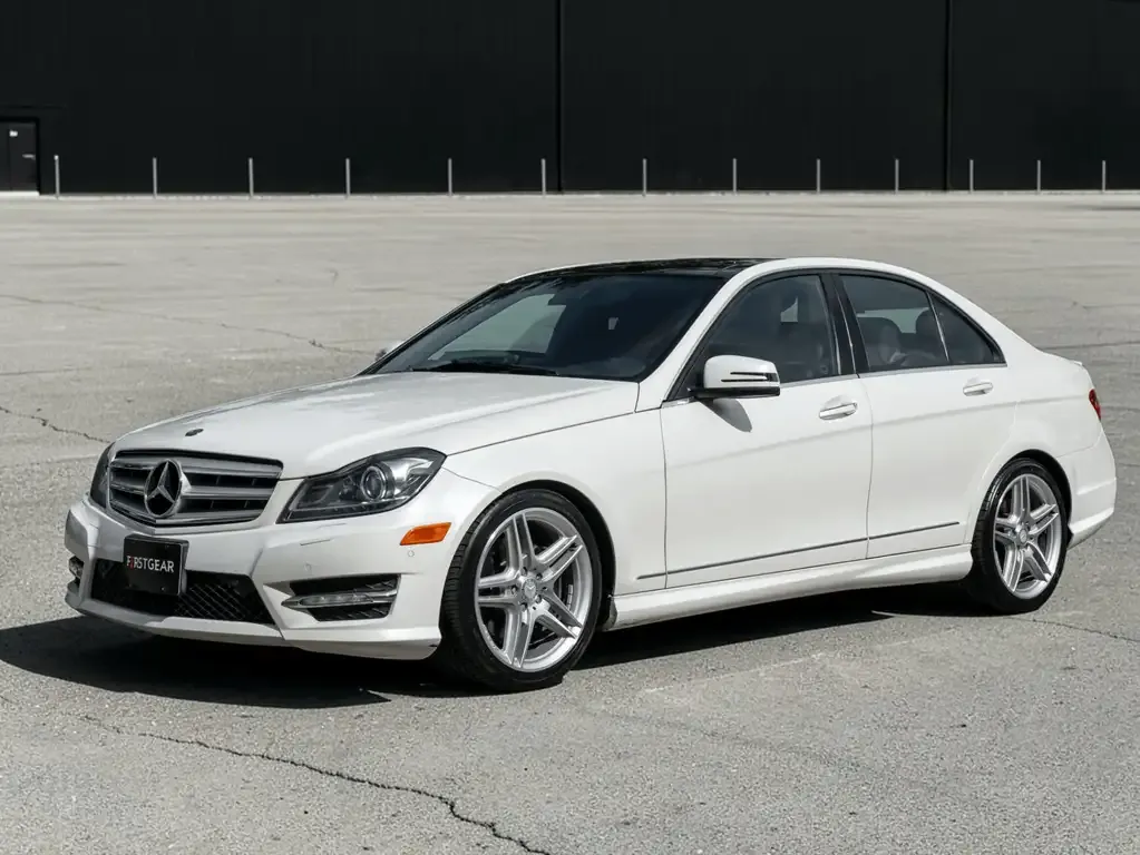 Mercedes-Benz C-Class 2013 photo 4