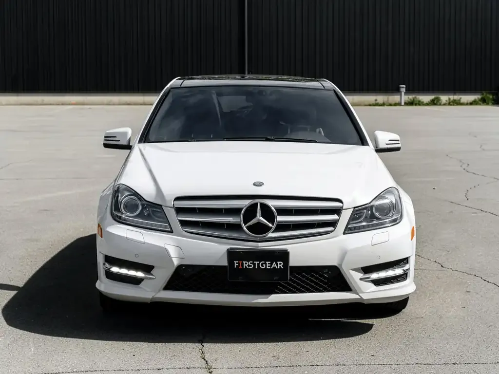 Mercedes-Benz C-Class 2013 photo 2