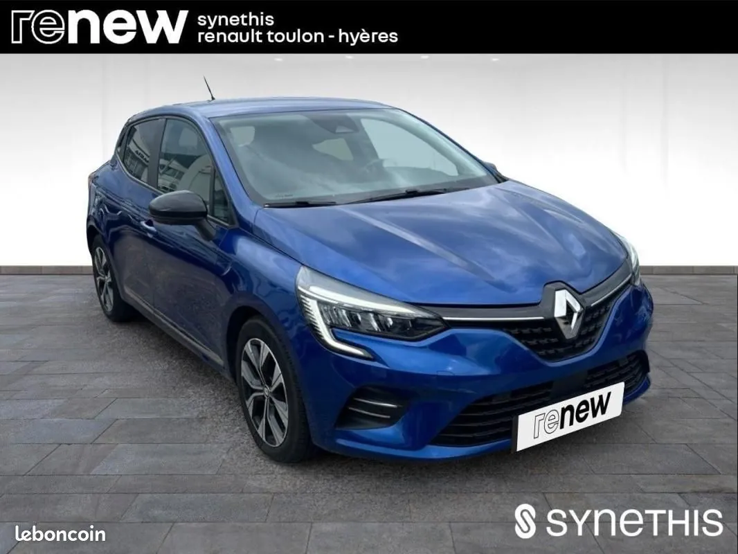 Renault Clio 2023 photo 2