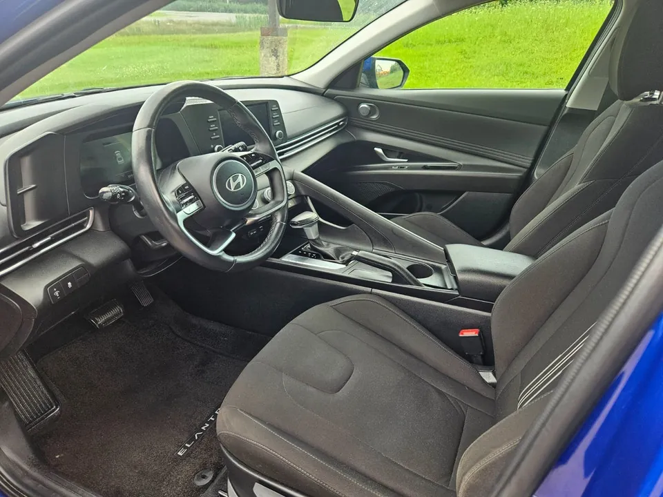 Hyundai Elantra 2024 photo 2
